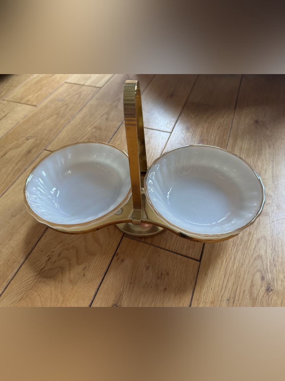 Vintage Anchor Hocking Serving Dish Stand